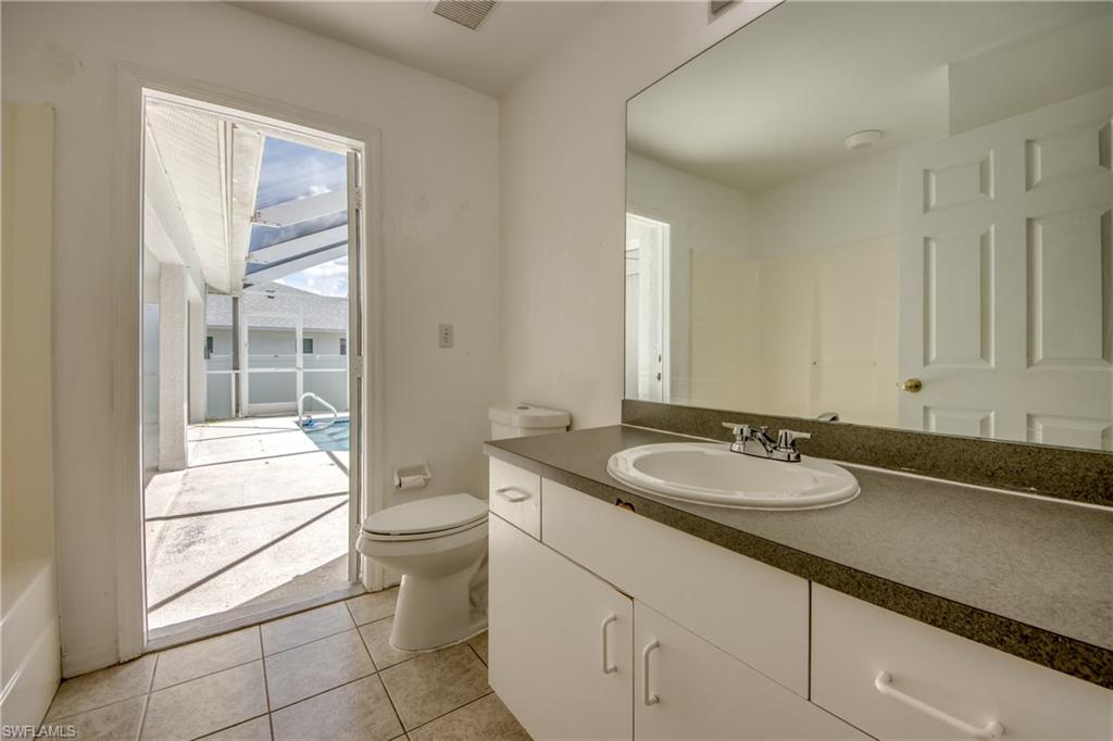 2114 Sw 39th St Property Photo 29