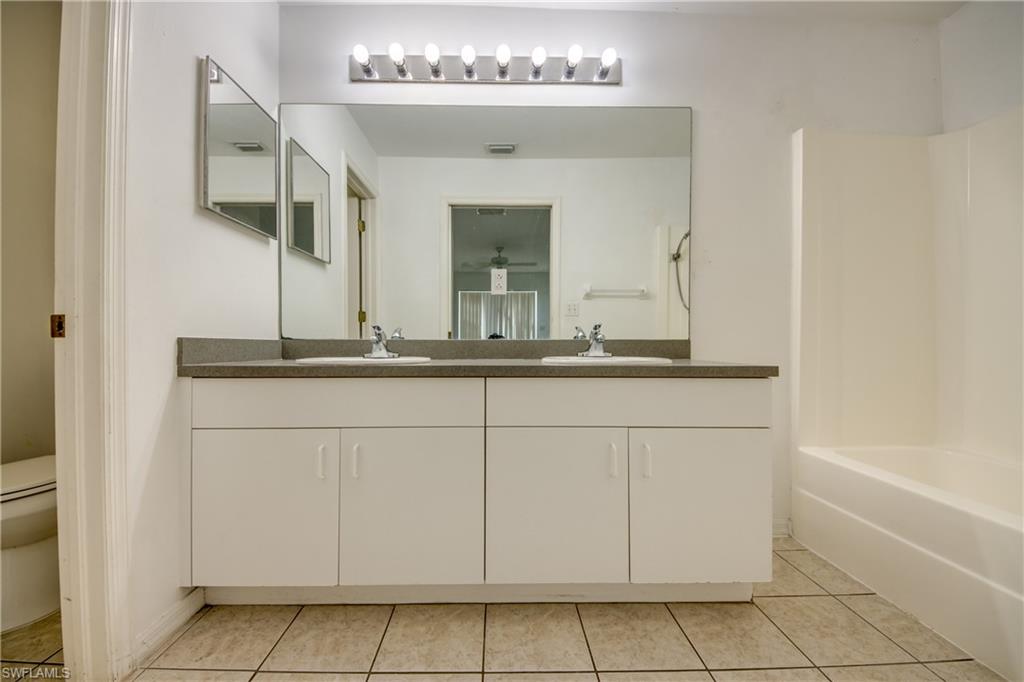 2114 Sw 39th St Property Photo 31