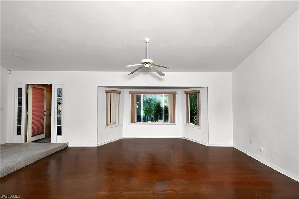 237 Lauberge Ct Property Photo 4
