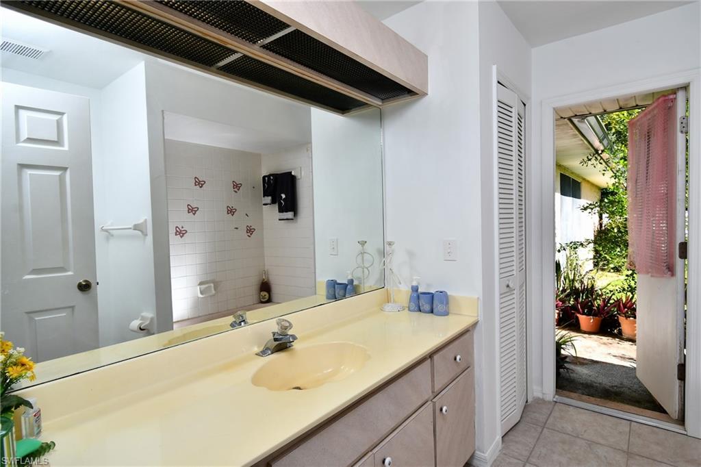 237 Lauberge Ct Property Photo 21