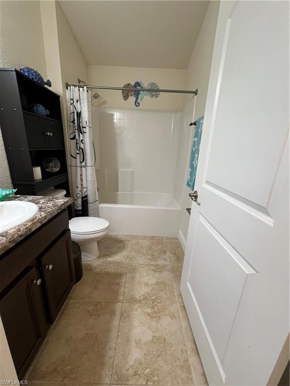 555 Sargent St Property Photo 22