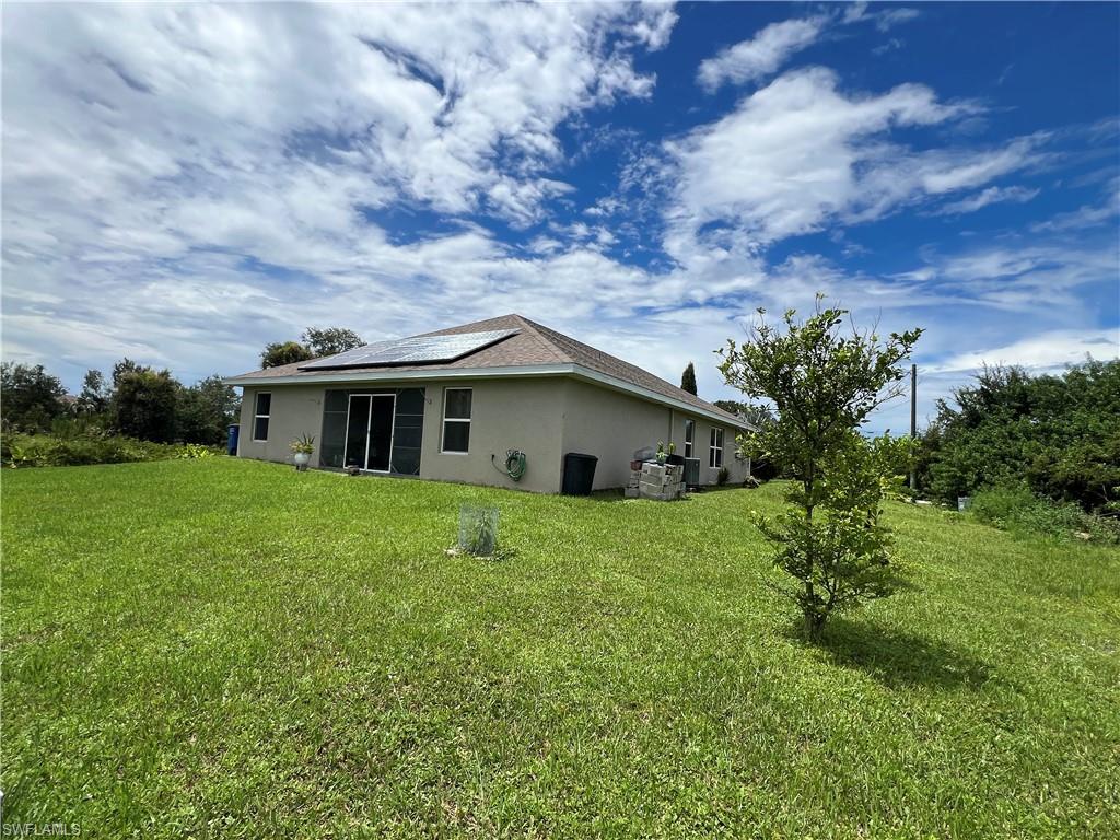 555 Sargent St Property Photo 26