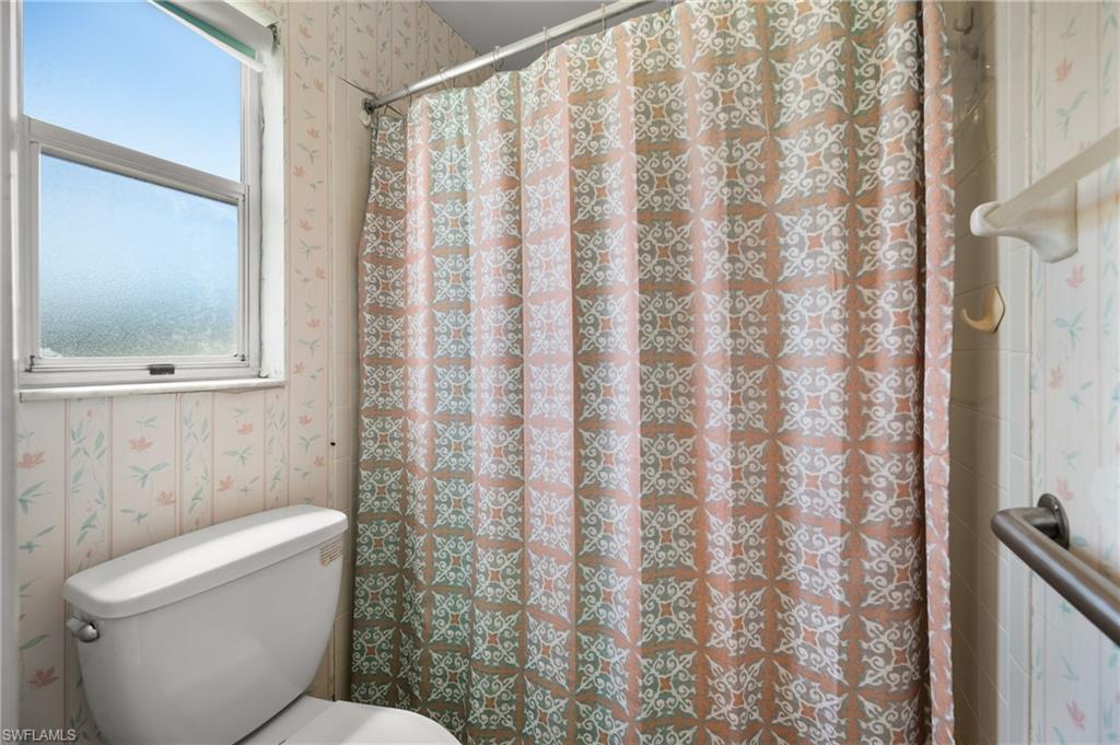 658 Foxwood Blvd 88 Property Photo 19