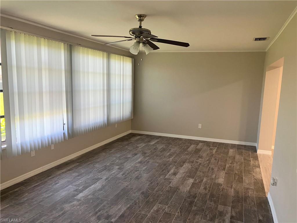 1254 Hazeltine Dr Property Photo 19