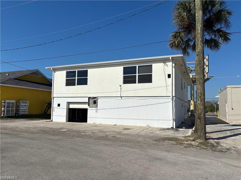 19011 San Carlos Blvd Property Photo 4