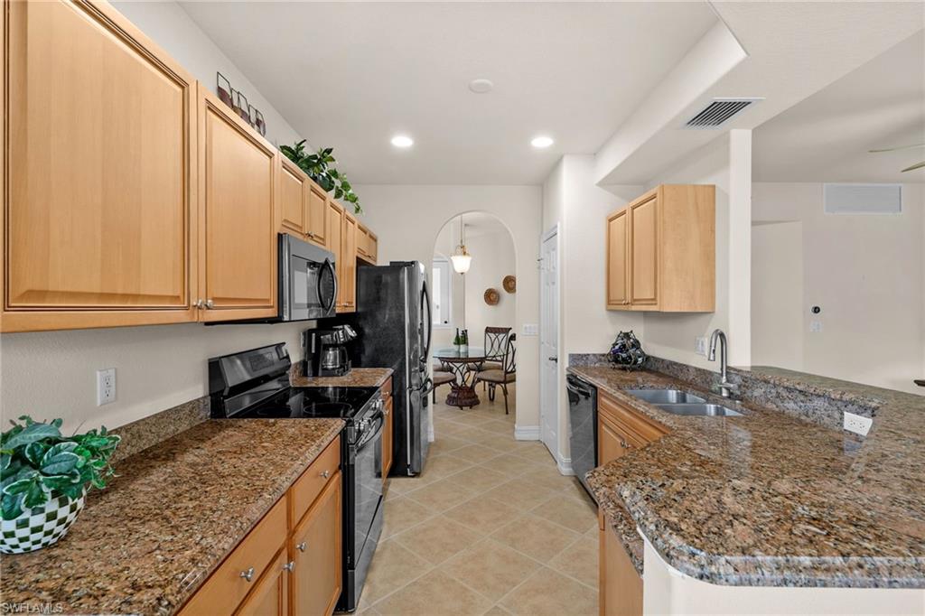 5626 Cape Harbour Dr 102 Property Photo 9