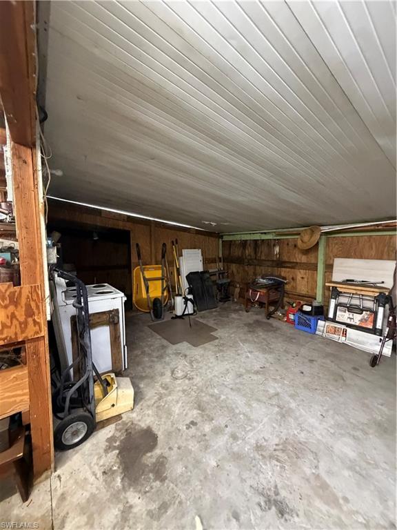 306 Pinecrest Ave Nw Property Photo 15