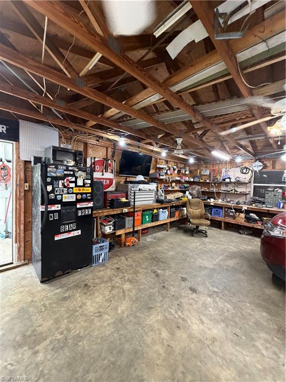 306 Pinecrest Ave Nw Property Photo 18