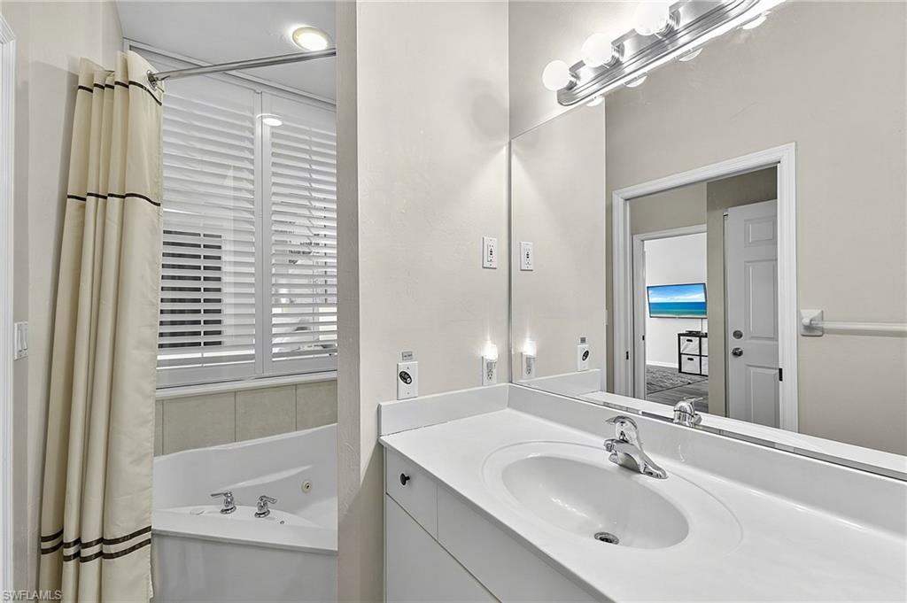 8771 Estero Blvd 103 Property Photo 17