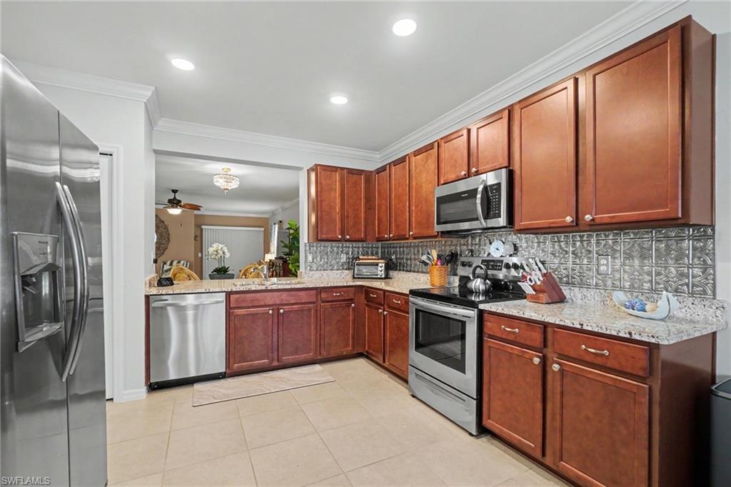 2135 Pigeon Plum Way Property Photo 11
