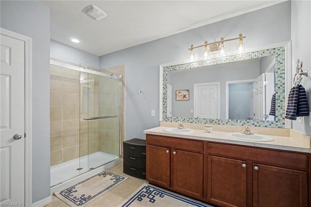 2135 Pigeon Plum Way Property Photo 14