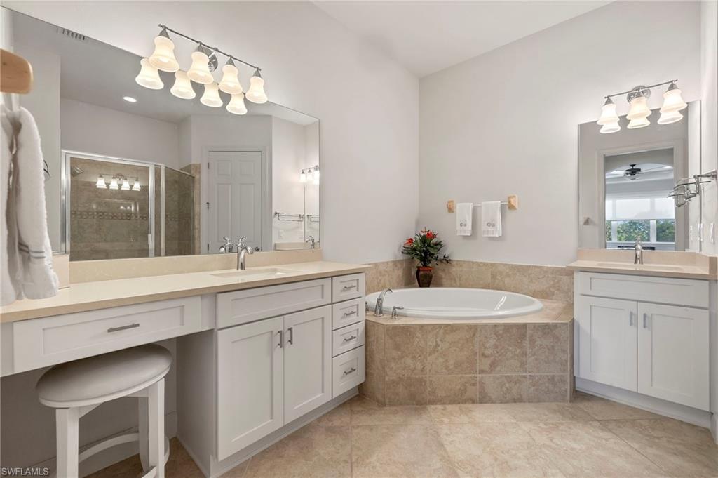10251 Glastonbury Cir 201 Property Photo 15