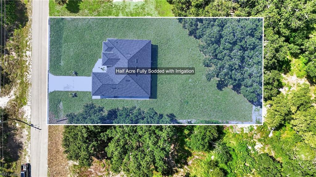 1817 Moore Ave Property Photo 2