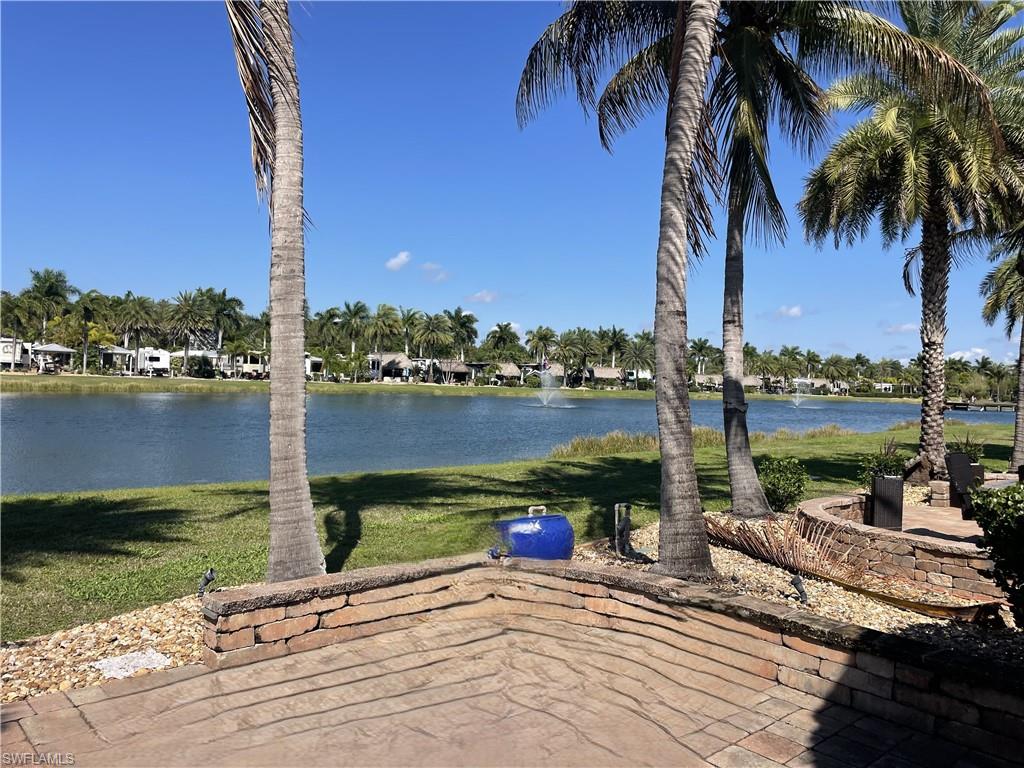 5230 Pineland Daisy Trl Property Photo 8