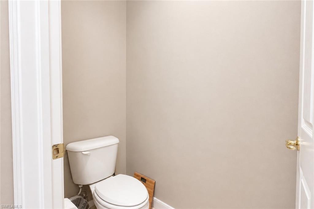 10471 Winged Elm Ln Property Photo 36