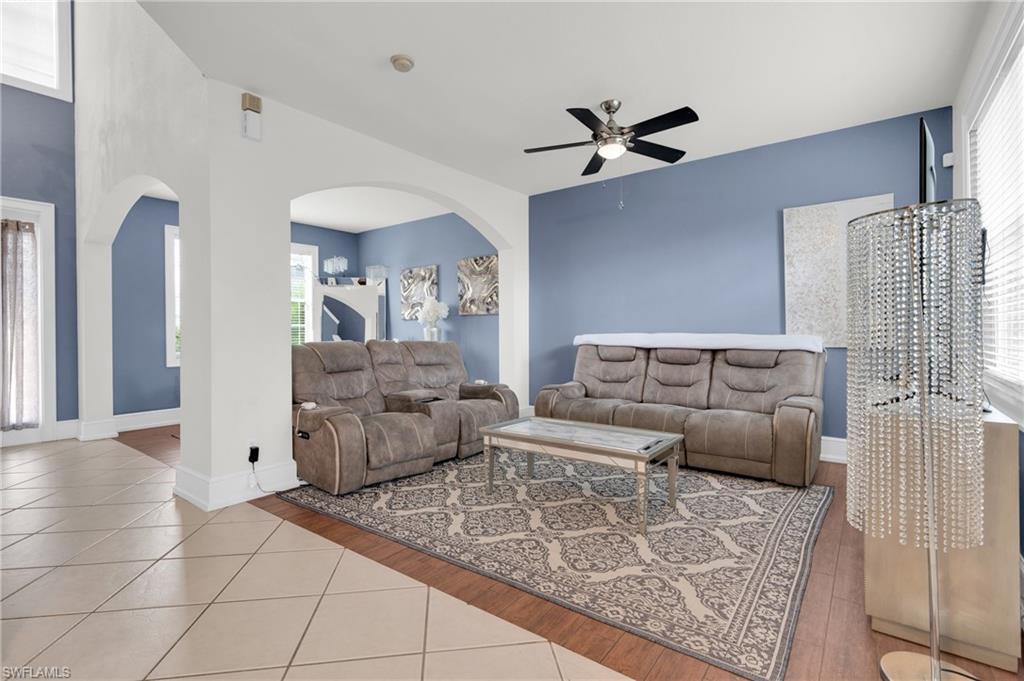 5562 Benton St Property Photo 14
