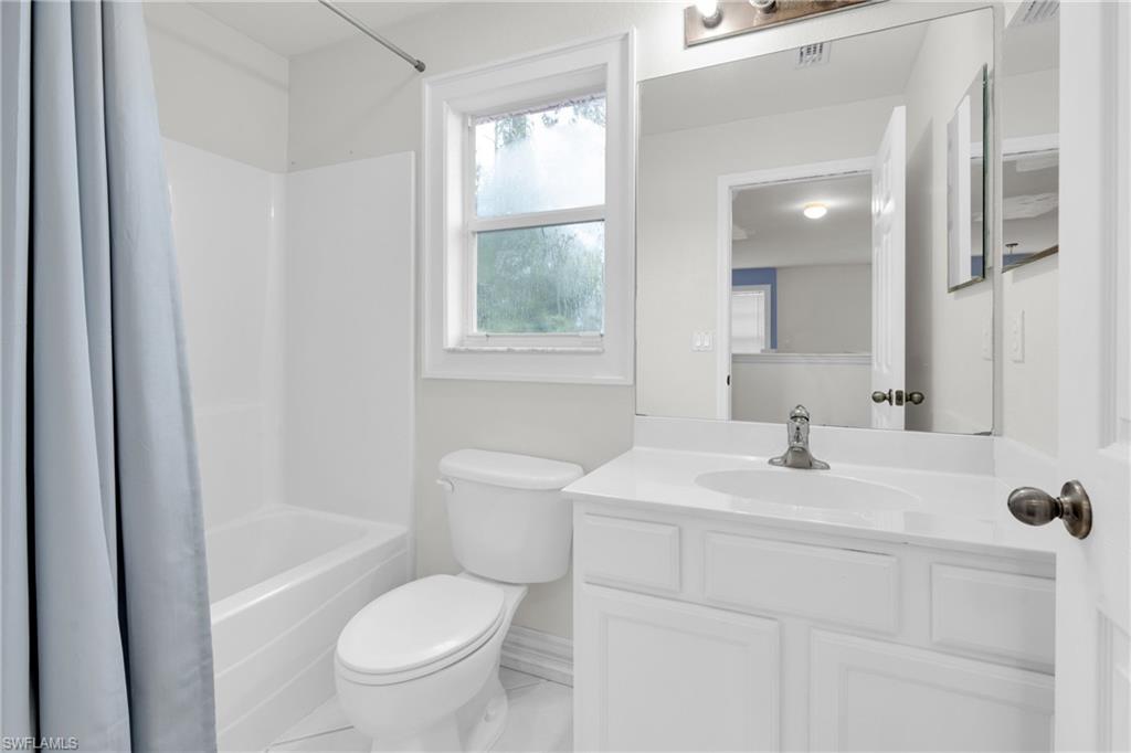 5562 Benton St Property Photo 26