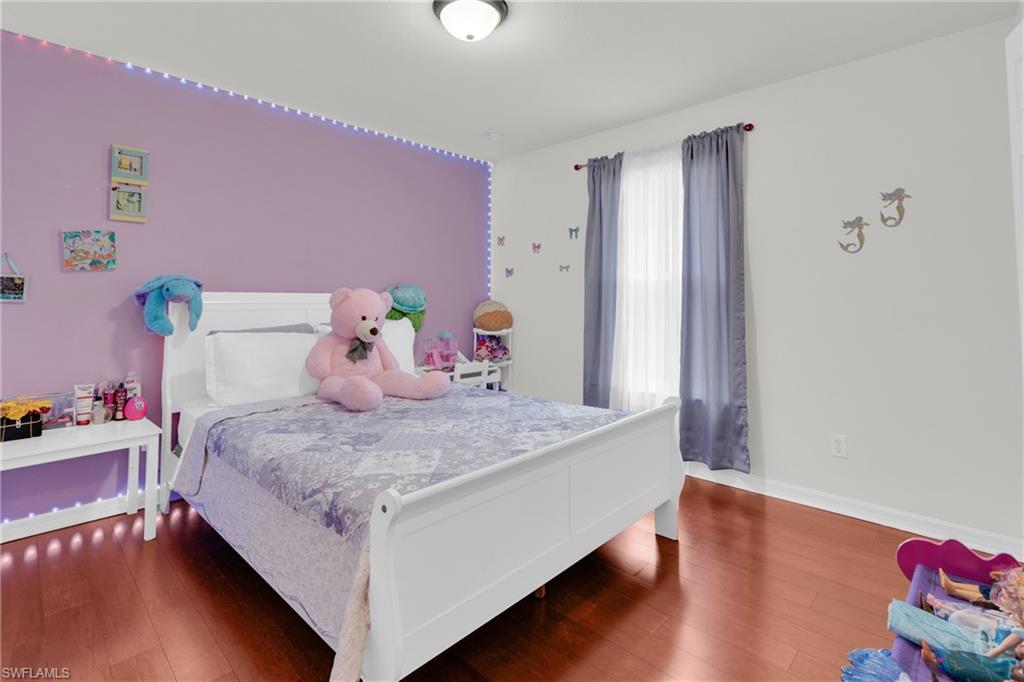 5562 Benton St Property Photo 27