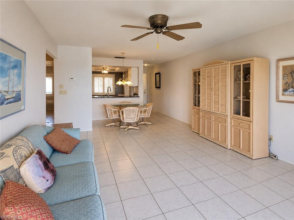 11220 Caravel Cir 308 Property Photo 7