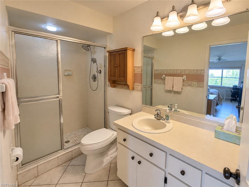 11220 Caravel Cir 308 Property Photo 14