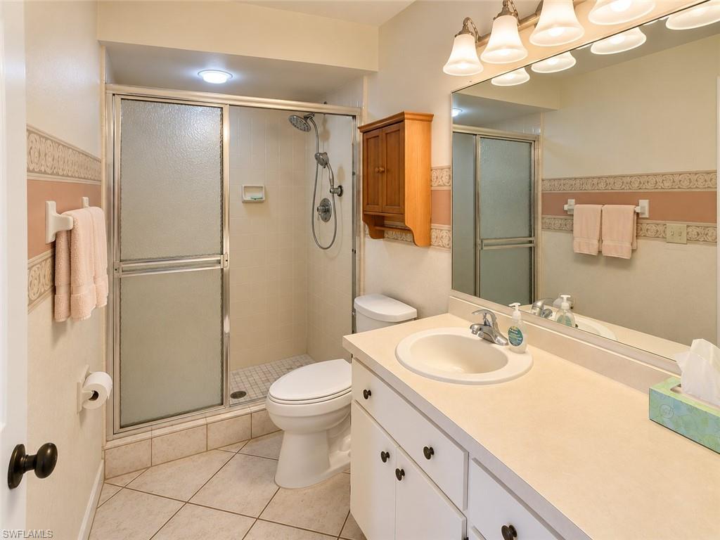 11220 Caravel Cir 308 Property Photo 15