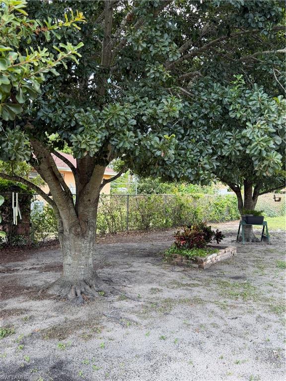 725 S Berner Rd Property Photo 28