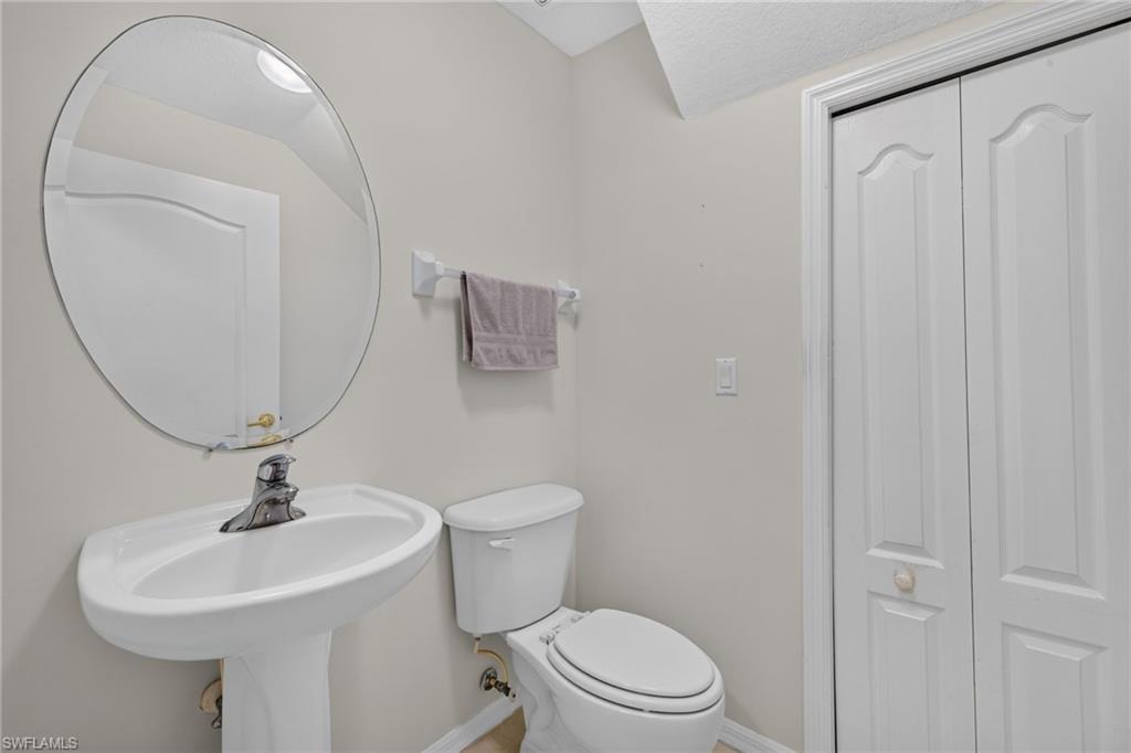 9400 Ivy Brook Run 108 Property Photo 11