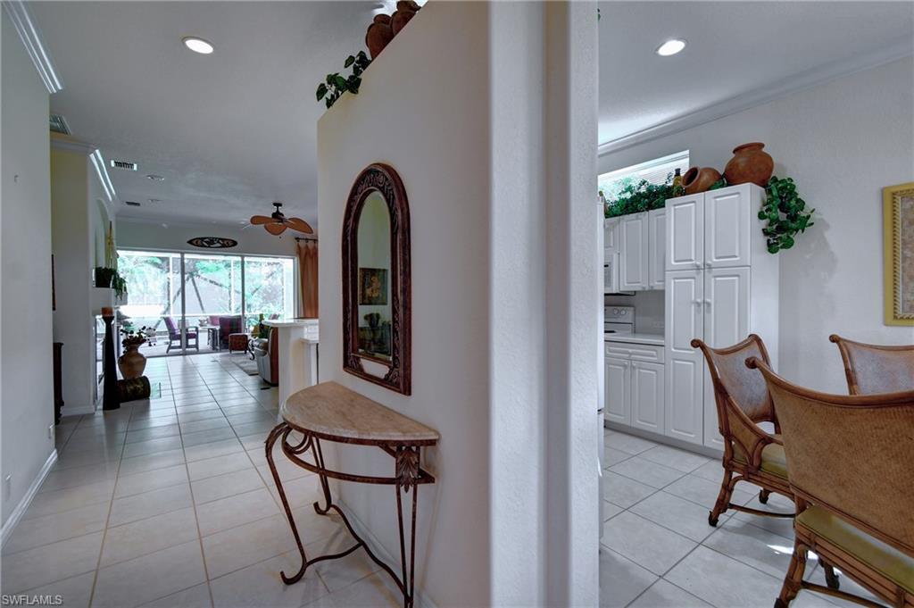 2097 Oxford Ridge Cir Property Photo 12
