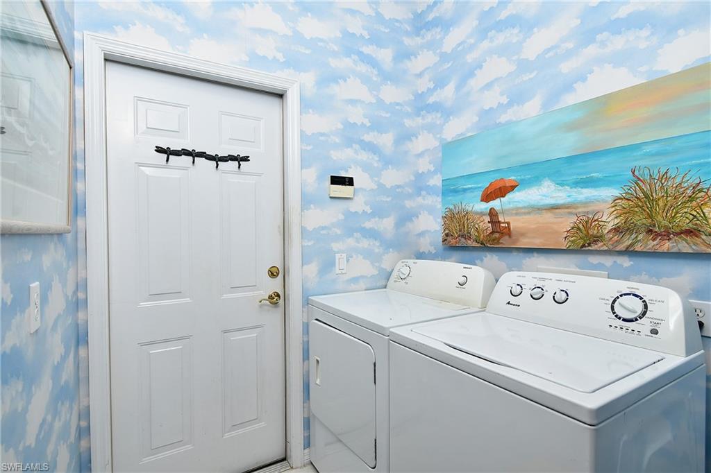 2097 Oxford Ridge Cir Property Photo 36