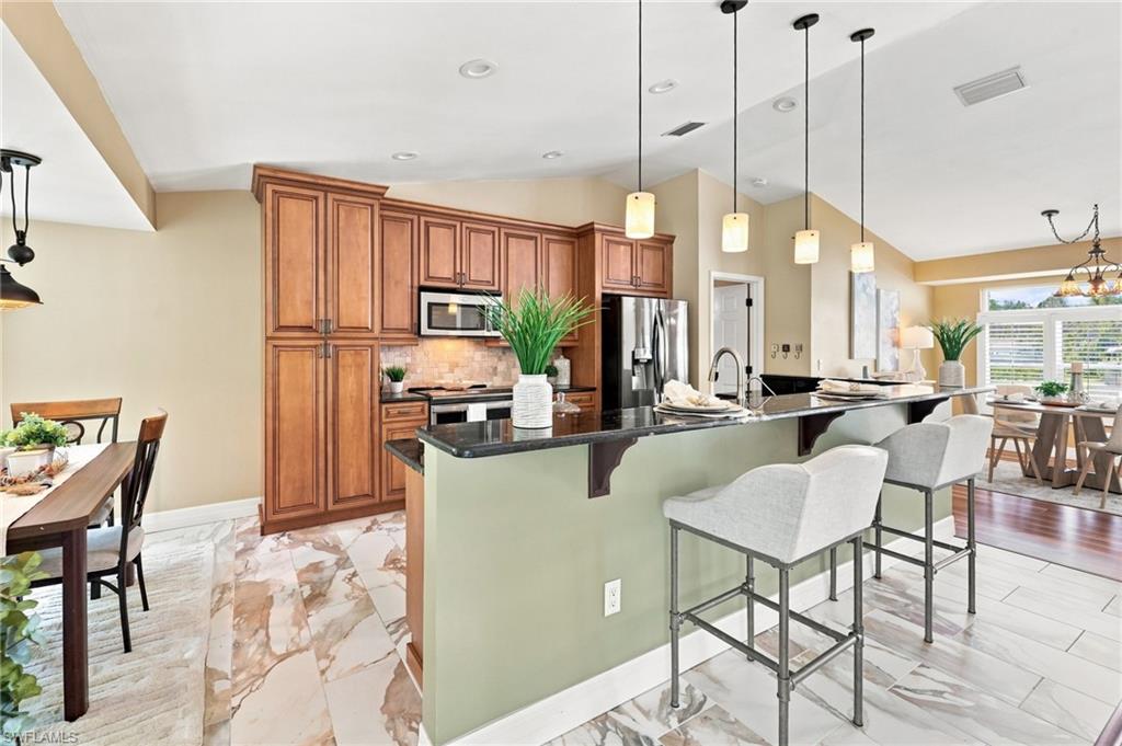 6037 Birnam Wood Ln Property Photo 6