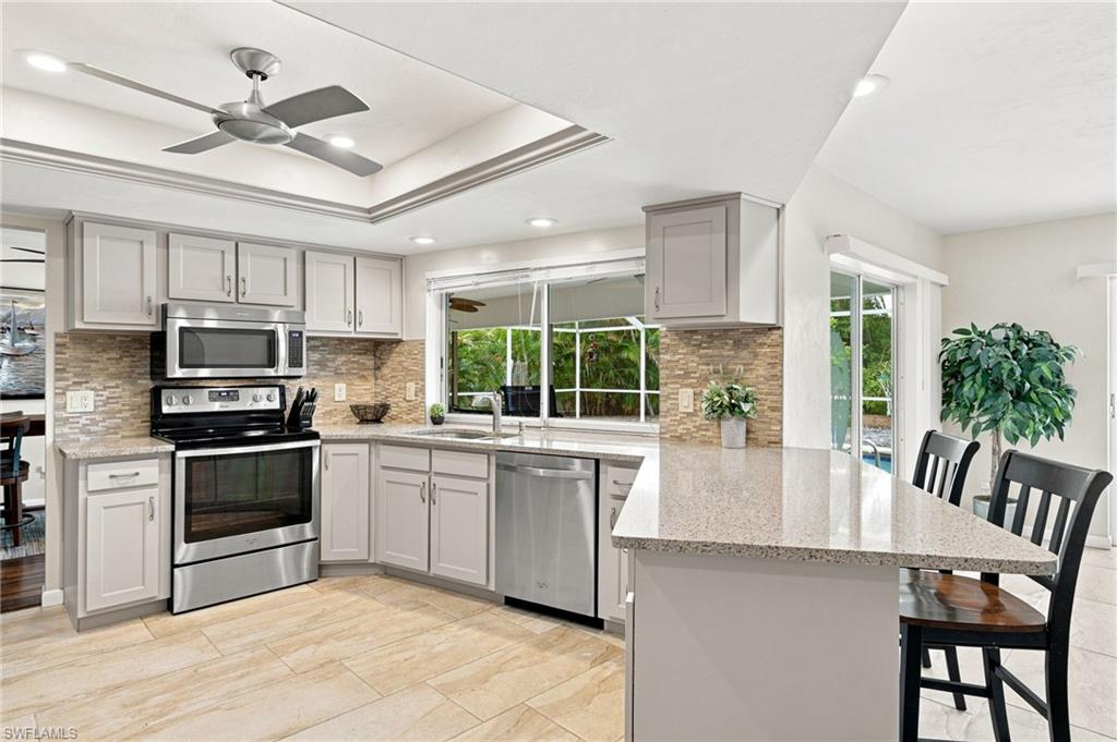 6829 Carmelle Dr Property Photo 5
