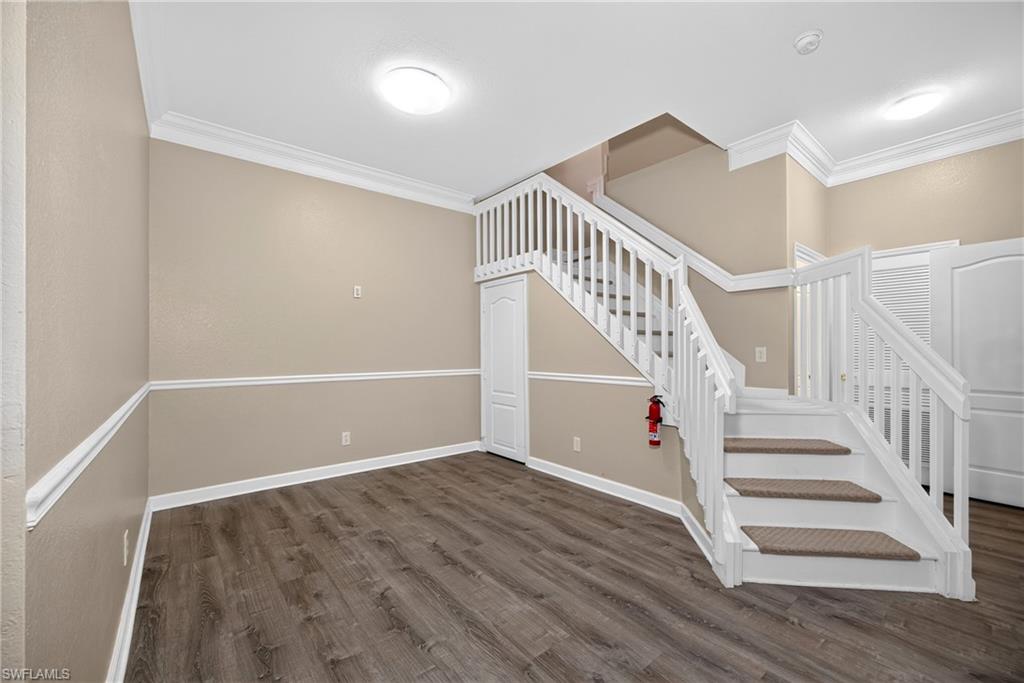 8720 Spring Mountain Way Property Photo 9