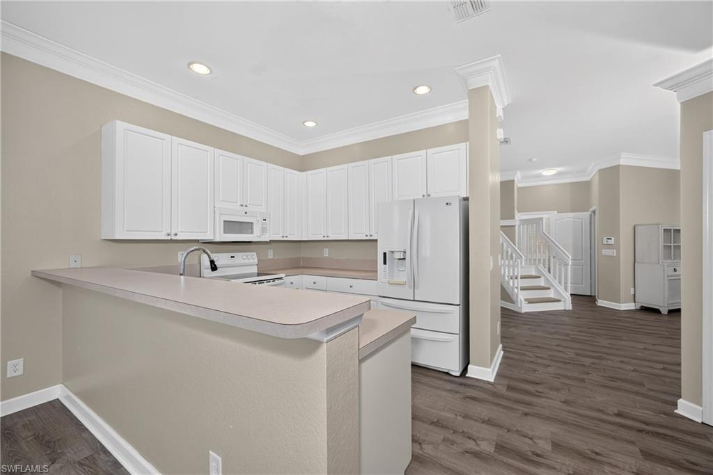 8720 Spring Mountain Way Property Photo 14