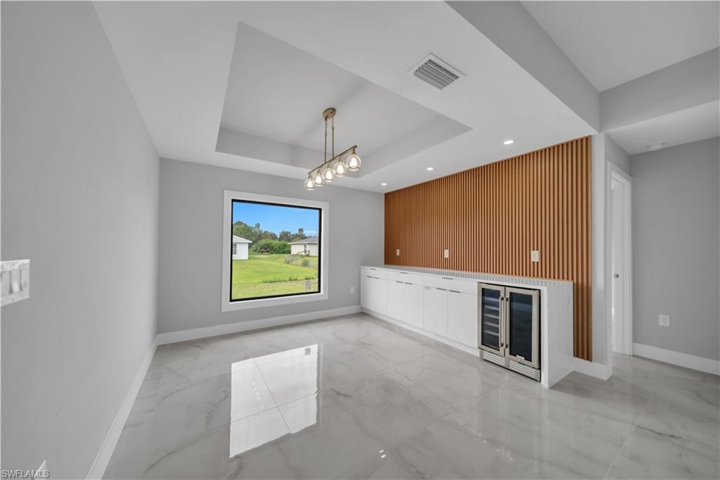 2507 39th St Sw Property Photo 5