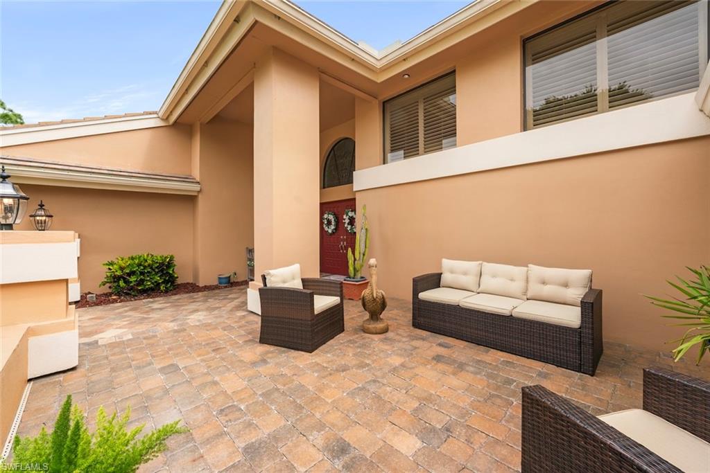 15241 Tweedale Cir Property Photo 4