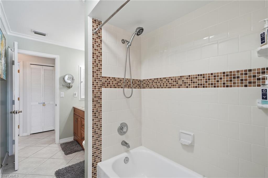 243 Se 1st Ter Property Photo 21