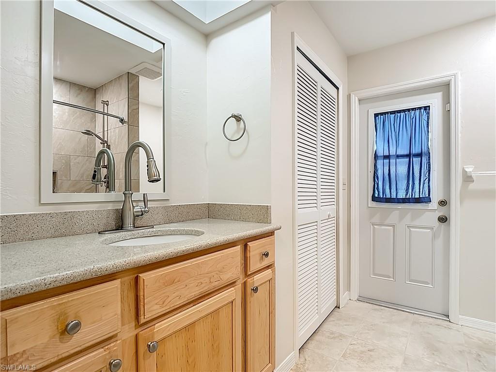 144 Sw 38th Ter Property Photo 29