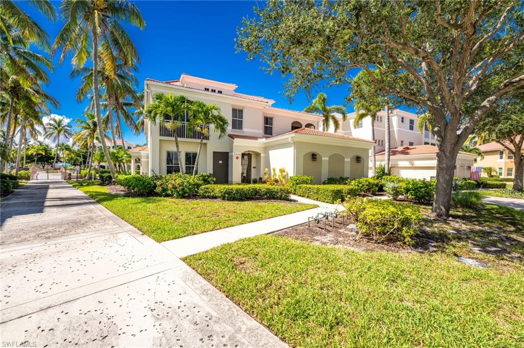 3444 Sunset Key CIR 102 Property Photo 1