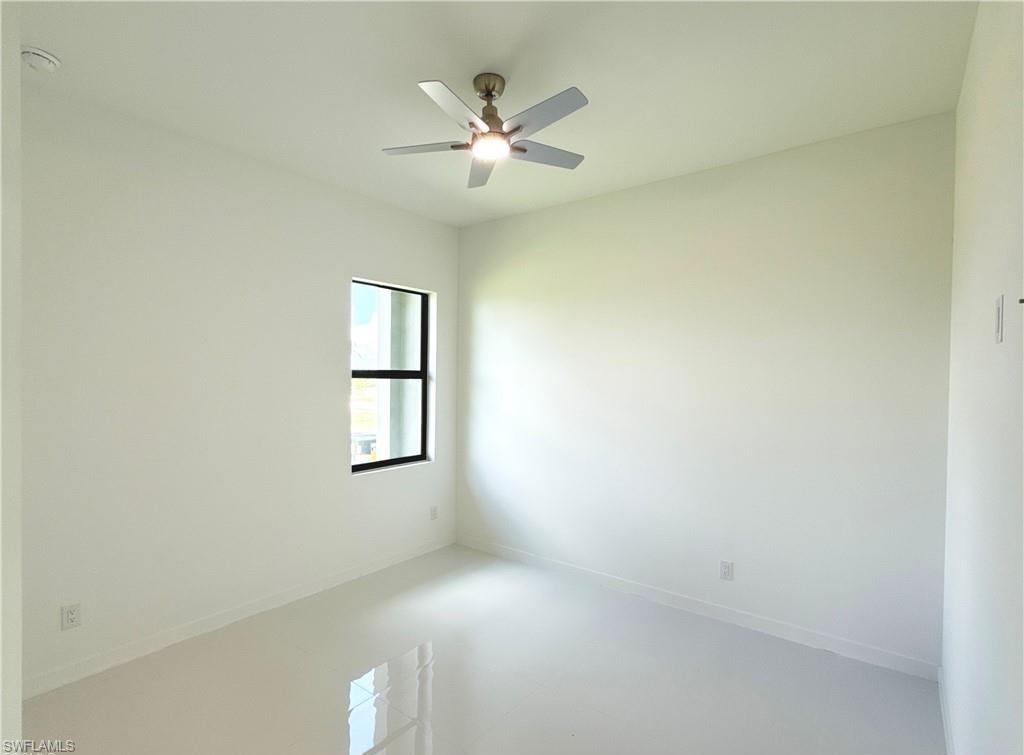 4322 Kismet Pkwy W Property Photo 26