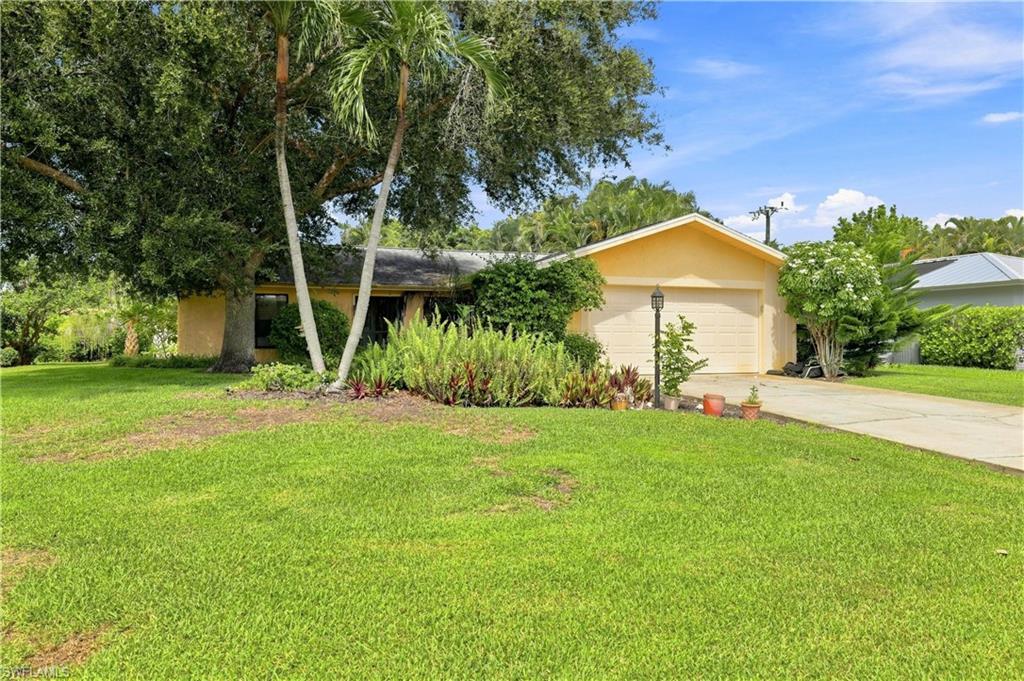 4448 Beechwood Lake Dr Property Photo 1