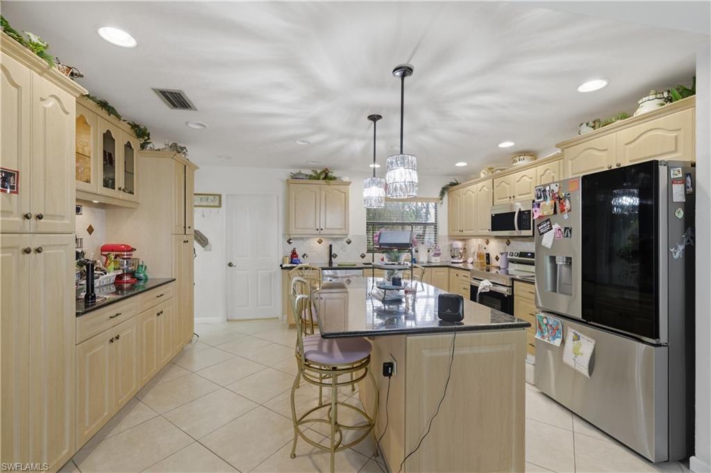 4448 Beechwood Lake Dr Property Photo 8