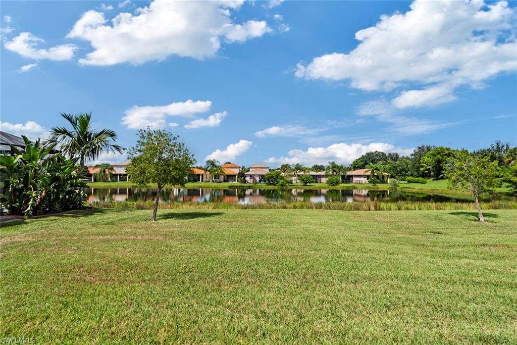 11604 Meadowrun Cir Property Photo 4
