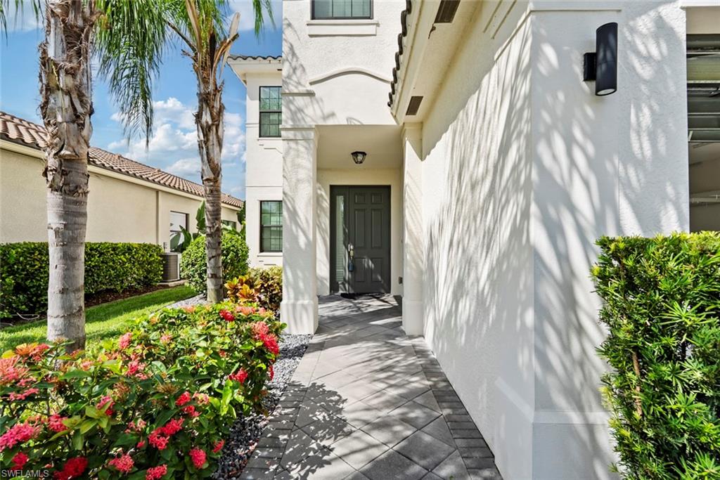 11604 Meadowrun Cir Property Photo 5