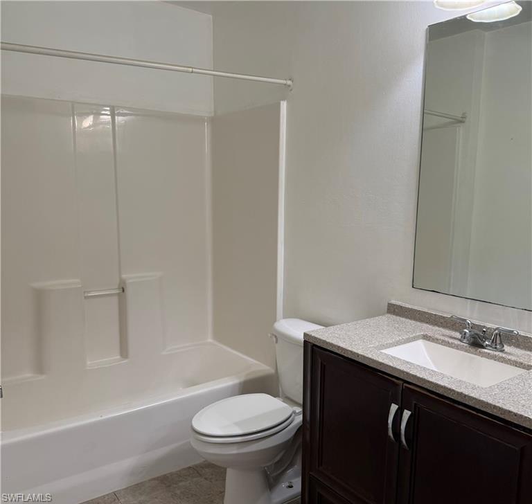 4707 25th St Sw Property Photo 4