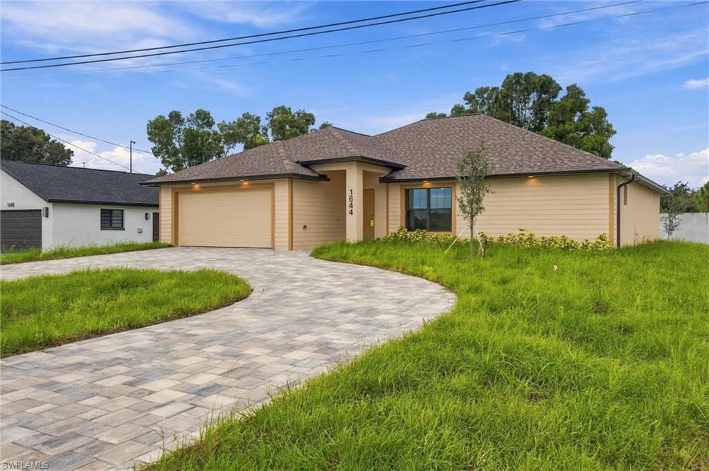 1644 Coral Point Dr Property Photo 1