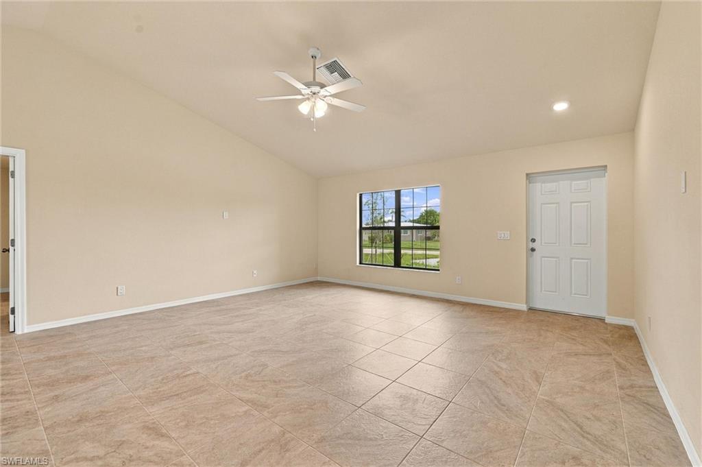 1644 Coral Point Dr Property Photo 5