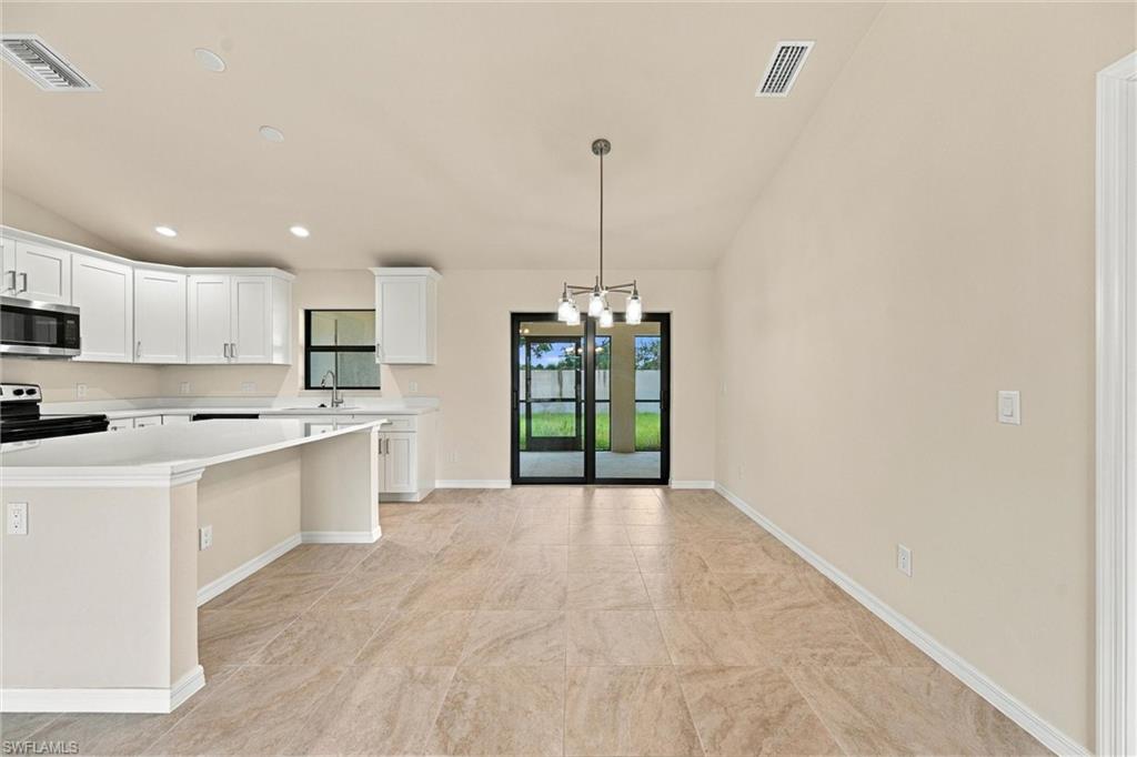1644 Coral Point Dr Property Photo 12