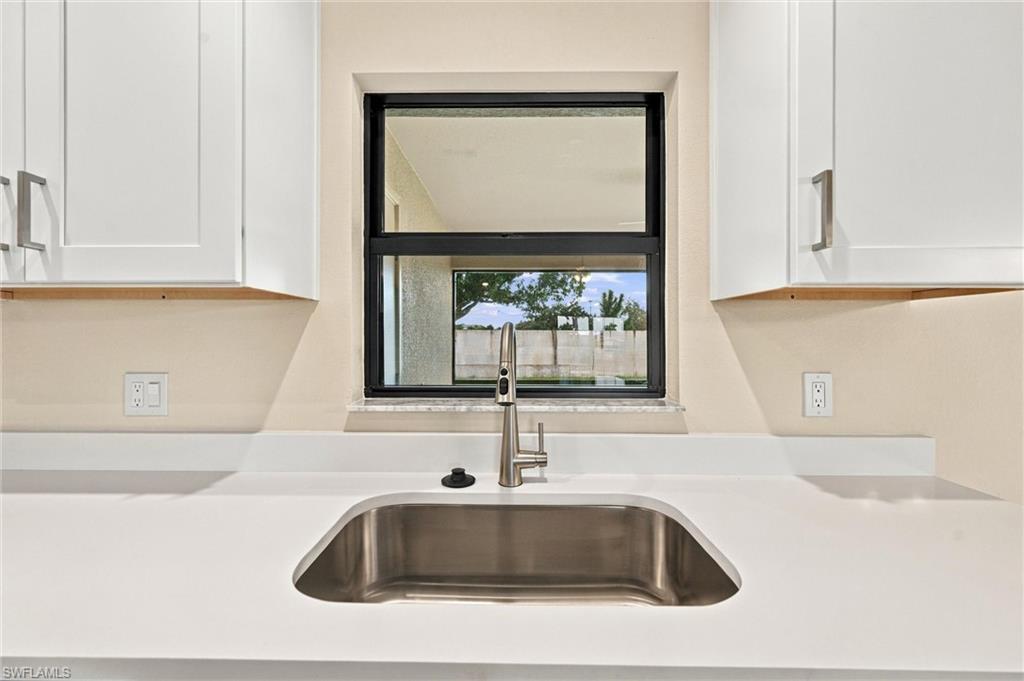 1644 Coral Point Dr Property Photo 16