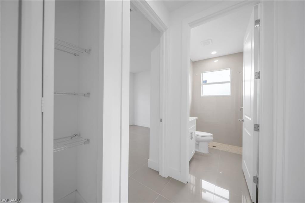 523 Harry Thayer Ave S Property Photo 17