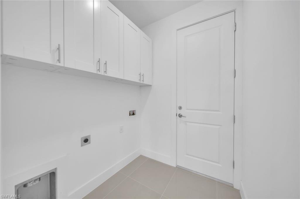 523 Harry Thayer Ave S Property Photo 24